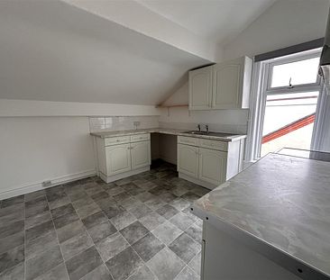 Myers Road West, Liverpool, 1 bedroom, Apartment - Photo 1