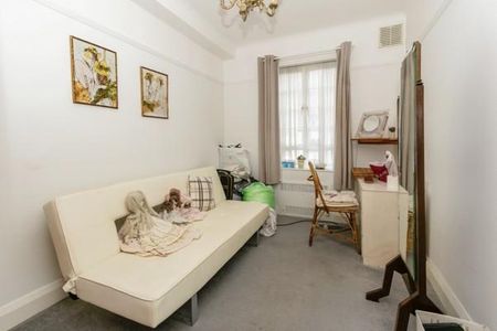 3 bedroom apartment to rent - Photo 2