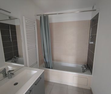 Location Appartement 2 pièces 44m² LAUNAGUET 31140 - Photo 5