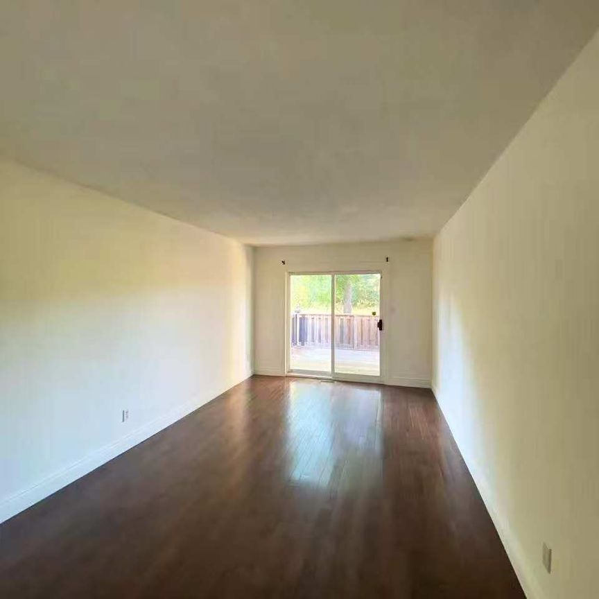 For Lease - 1540 Norwill Crescent, Oshawa, Ontario - Photo 1