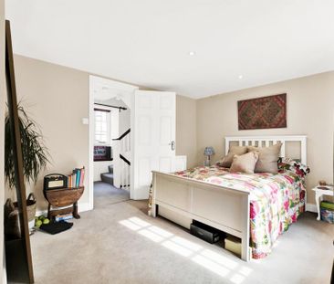 2 bedroom terraced house to rent - Photo 2