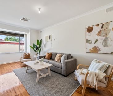 Open the Door to Effortless Comfort in Woodville - Photo 3