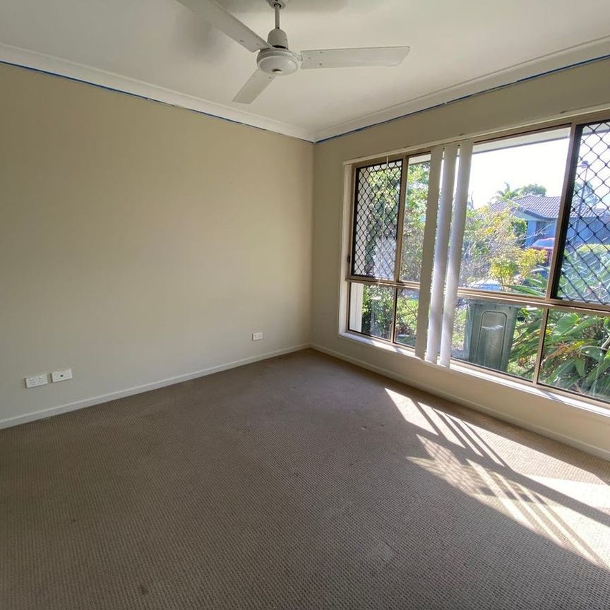 Comfortable, Low Maintenance Living! - Photo 1
