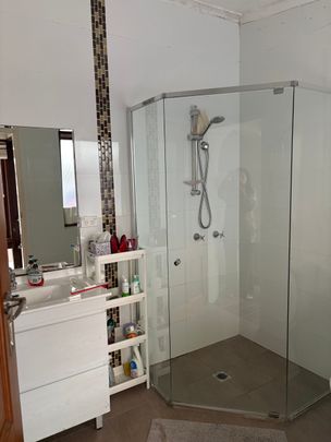 Woolloomooloo - Photo 1