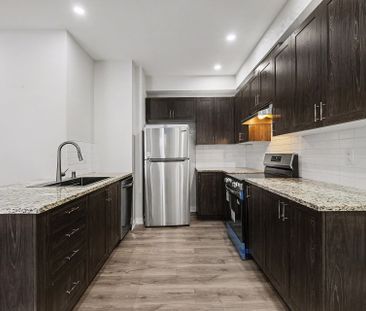 For Lease - 334 Catsfoot Walk, Barrhaven, Ontario - Photo 2