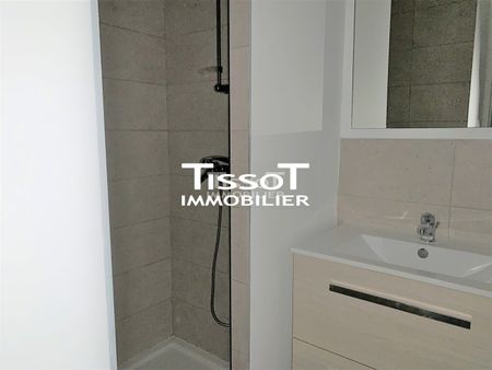 Location Appartement 1 pièce 21m² NIMES 30000 - Photo 3