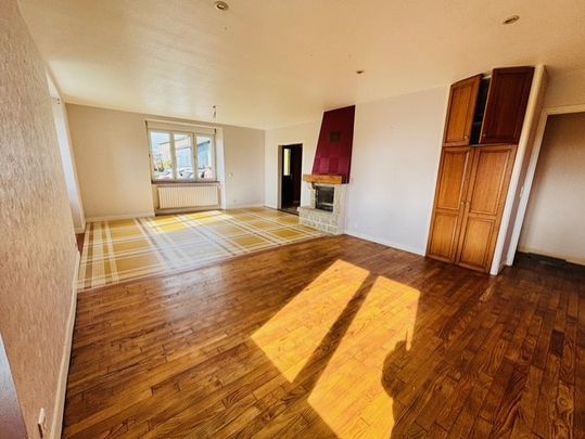 Location Maison 6 pièces 180m² NOYAL SUR VILAINE 35530 - Photo 1