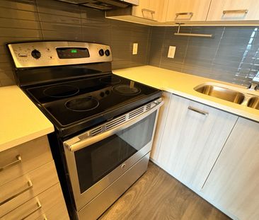 For Lease - 150 Main Street Unit# 504, Hamilton, Ontario - Photo 2
