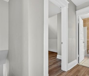 For Lease - 4848 Second Avenue Unit# Main Floor, Niagara Falls, Ont... - Photo 3