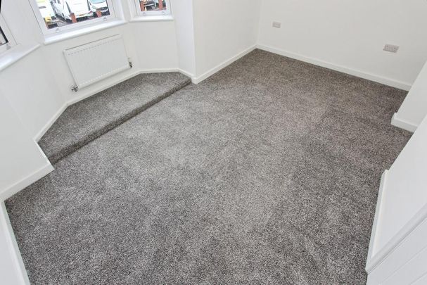 4 bedroom terraced house to rent - Photo 1