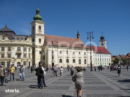Apartament de inchiriat in Centrul Istoric din Sibiu gradina 150 mp - Photo 3