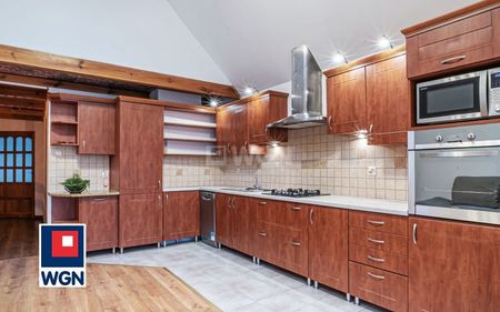 Mieszkanie na wynajem w kamienicy Bolesławiec - Photo 2