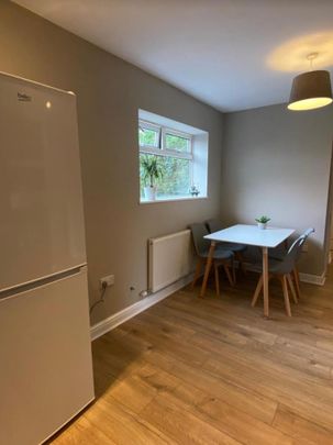 5 bedroom house share to rent - Photo 1