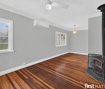 THREE BEDROOM COTTAGE ON LARGE BLOCK. IF LOOKING FOR SPACE THIS IS ... - Photo 2