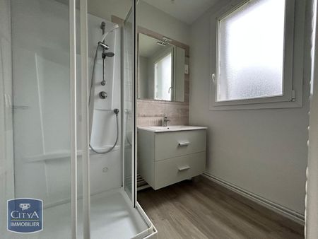 Location Appartement 2 pièces 45m² NIORT 79000 - Photo 3