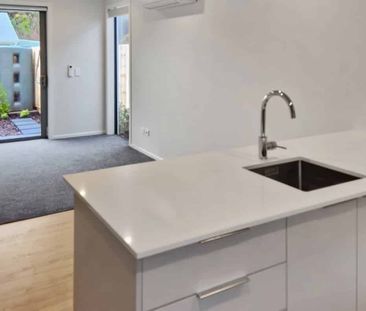 Naenae Living - Photo 4