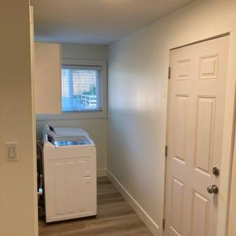 Newly Renovated 3 Bedroon House for Rent - Photo 1