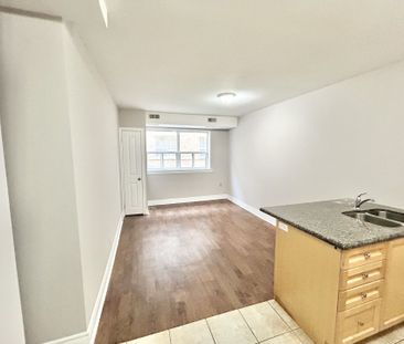 For Lease - 11 Thirty Third Street Unit# 104, Toronto, Ontario - Photo 4