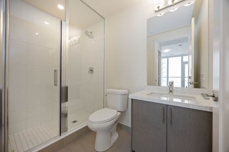 For Lease - 8960 Jane Street Unit# 2410, Vaughan, Ontario - Photo 3