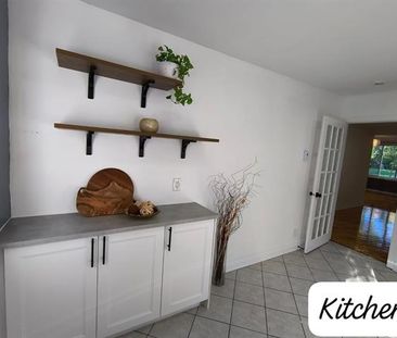 6644 Av. McLynn - Photo 1