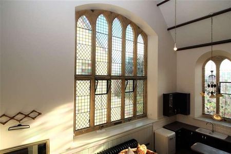 Church Mews, West Street, Ilminster, Somerset, TA19 - Photo 4