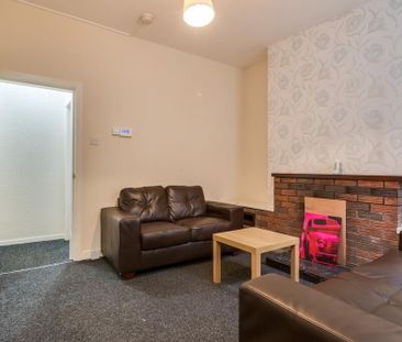 Flat 1, 45 Magdala Street, Belfast, BT7 1PU - Photo 1
