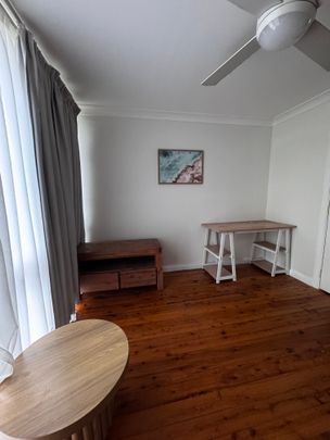 North Gosford - Photo 1