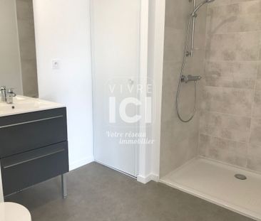 Location Appartement 1 pièce 33m² - Photo 3