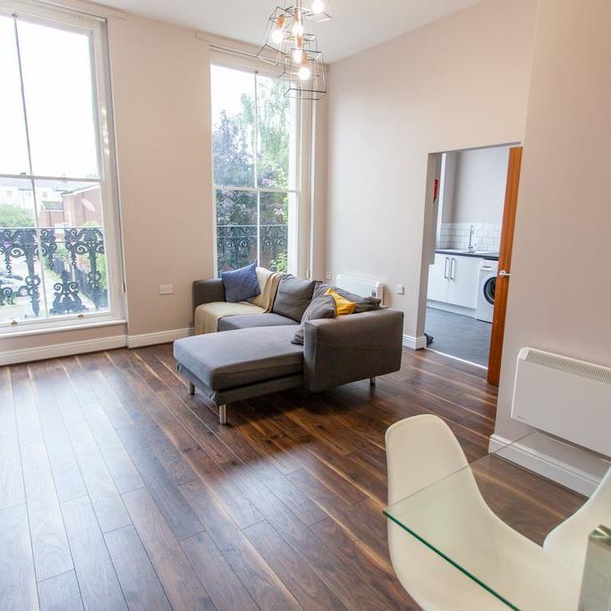 2 bedroom flat to rent - Photo 1