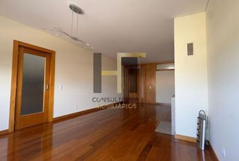 Apartamento T2+1 em Porto