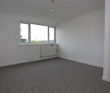 4 bedroom house to rent - Photo 2