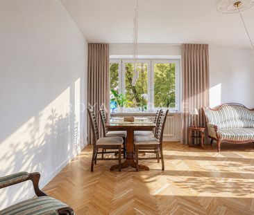 Warszawa, Śródmieście, Muranów, ul. Długa - Photo 3