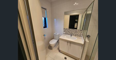 New 3x2x2 House - Photo 4