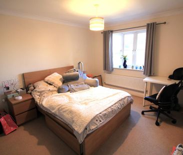 4 bedroom detached house to rent - Photo 5