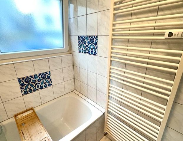 2-Zimmer-Wohnung mit Stellplatz in Toplage in Stuttgart-Ost - Photo 1