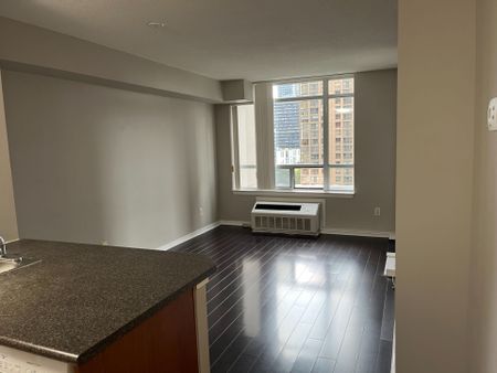 For Lease - 155 Beecroft Road Unit# 1101, Toronto, Ontario - Photo 3
