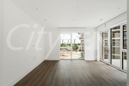 2 Maple Mews, London - Photo 2
