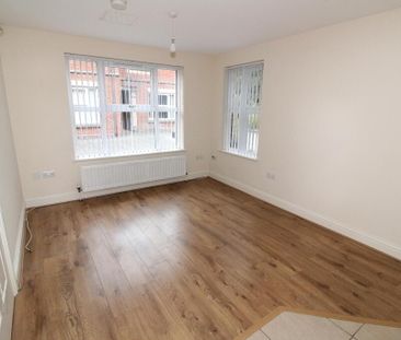 9 Glebe House, 99 Church Road, Newtownabbey, BT36 6HG - Photo 1