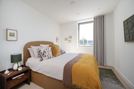 3 bedroom flat to rent - Photo 5