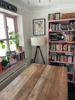 3 Bed Semi-Detached House, Glenburnie Road, SW17 - Photo 1