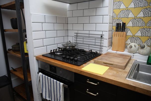 2 Bed Semi-Detached House, Trent Road, LU3 - Photo 1