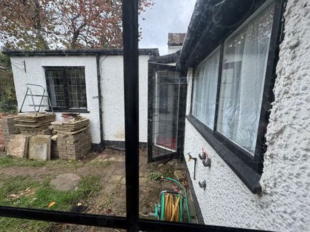 Brighton Road, London, CR8 4 - Photo 3