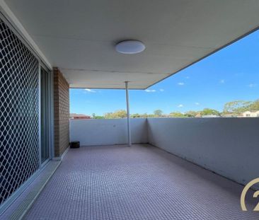 Renovated 2 Bedroom Unit in the Heart of Fairfield&excl;&excl;&excl; - Photo 5