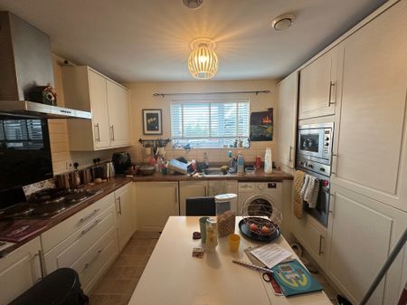 Long Down Avenue, Bristol - Photo 3