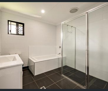 4 Bedroom Family Home with Large Patio & 2 Bay Shed - Photo 4