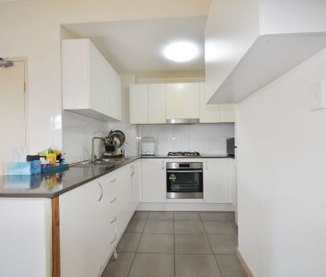 Conveniently Situated near Wentworthville Train Station&excl;&excl;... - Photo 3