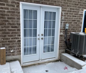 For Lease - 1195 McEachern Court Unit# Basement, Milton, Ontario - Photo 6