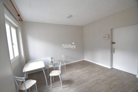 Location Appartement 1 pièce 21m² ST LO 50000 - Photo 2