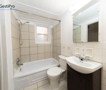 1370 Frontenac - Photo 6