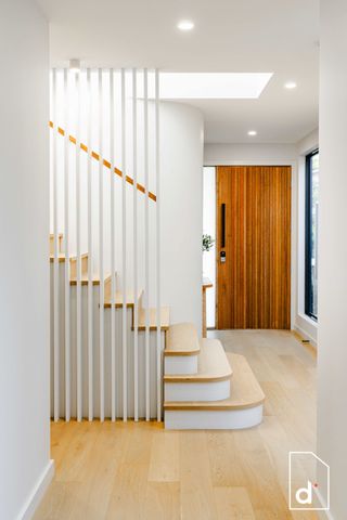 A New 'wave' Of Sopistication - Photo 3